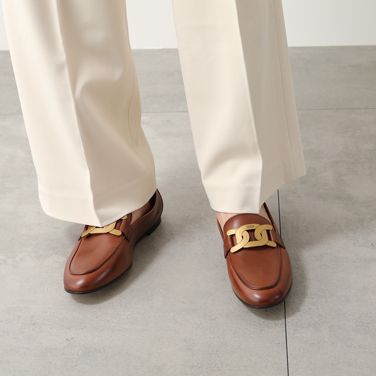 楽天市場】TODS トッズ ローファー ケイト XXW79A0DD00NF5 レディース