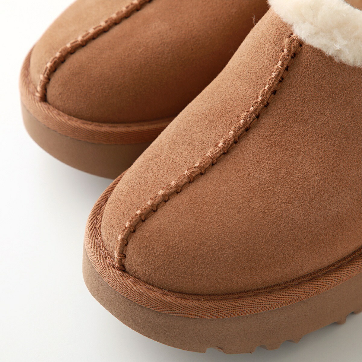 楽天市場】UGG アグ スリッポン W NEW HEIGHTS COZY CLOG ニュー