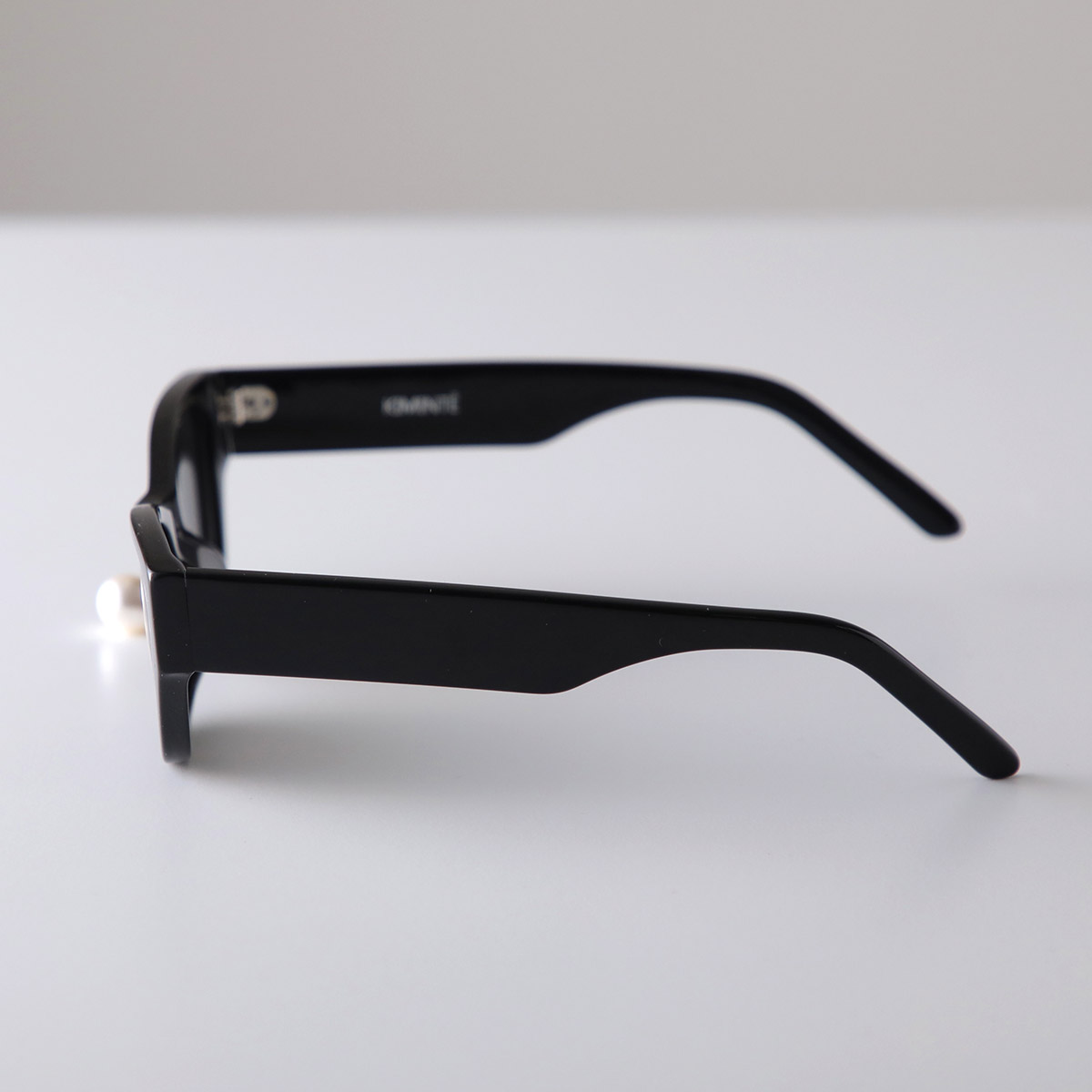 楽天市場】KIMHEKIM キムヘキム サングラス PEARL TEAR CAT-EYE