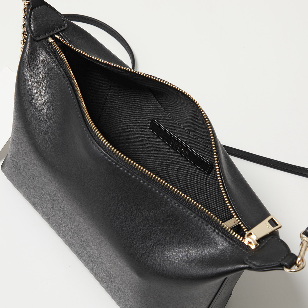 楽天市場】Furla フルラ ショルダーバッグ NUVOLA ヌヴォラ WE00662