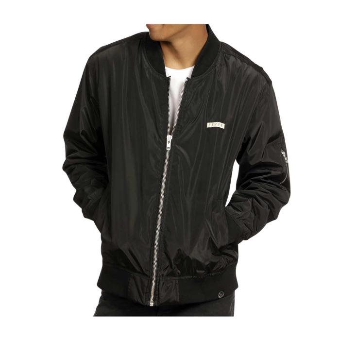 楽天市場】ポケモンジャケット イーブイ / ブラック Mサイズ