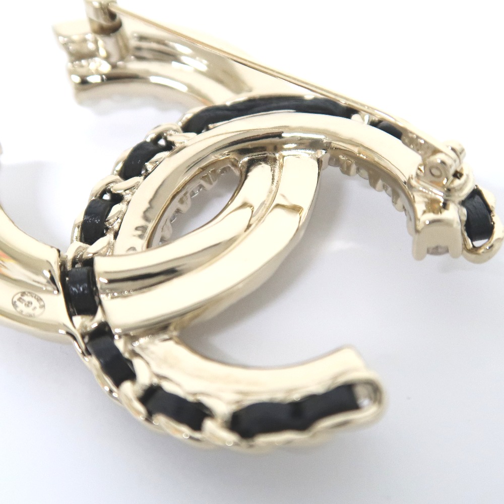 楽天市場】シャネル ブローチ ココマーク フェイクパール ライン