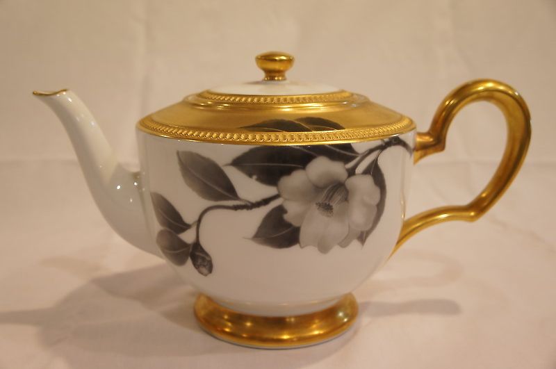 楽天市場】大倉陶園 金彩墨絵椿 24ピースティーセット : 食器のみつはた