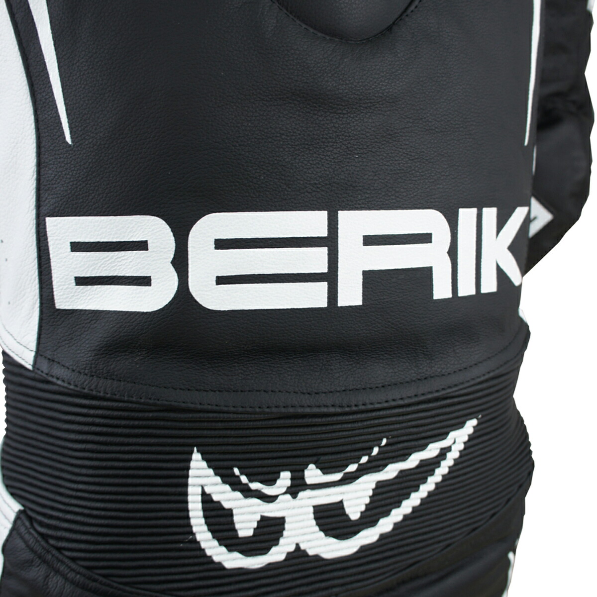 楽天市場】BERIK ベリック レーシングスーツ LS1-171334-BK BLACK
