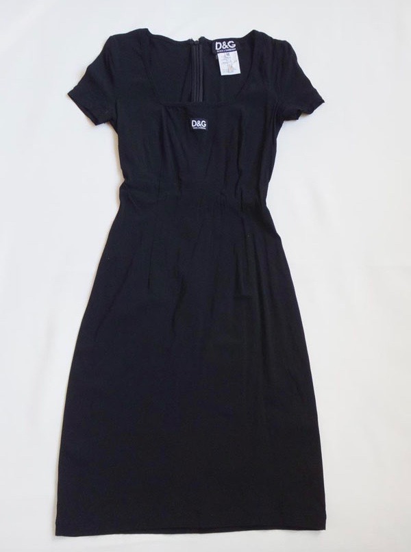楽天市場】美品 D&G ドルチェ＆ガッバーナ ワンピース 黒 サイズ26/40