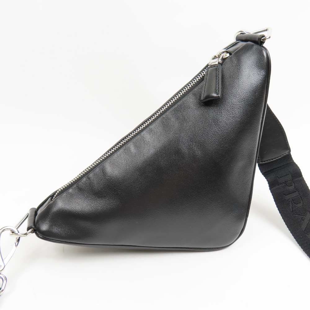 楽天市場】プラダ バッグ PRADA ショルダーバッグ トライアングル 現行