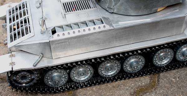 楽天市場】TamToys 1/16 ポルシェ・タイガーI フルメタルキット