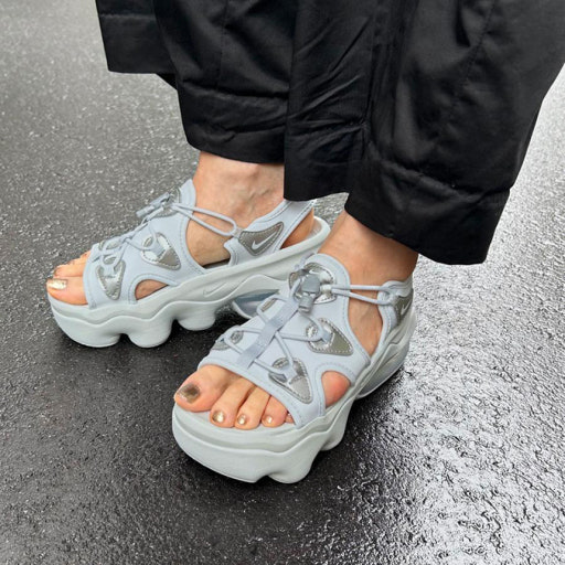 楽天市場】☆送料無料☆NIKE☆WMNS AIR MAX KOKO SANDAL SE HJ9651-001