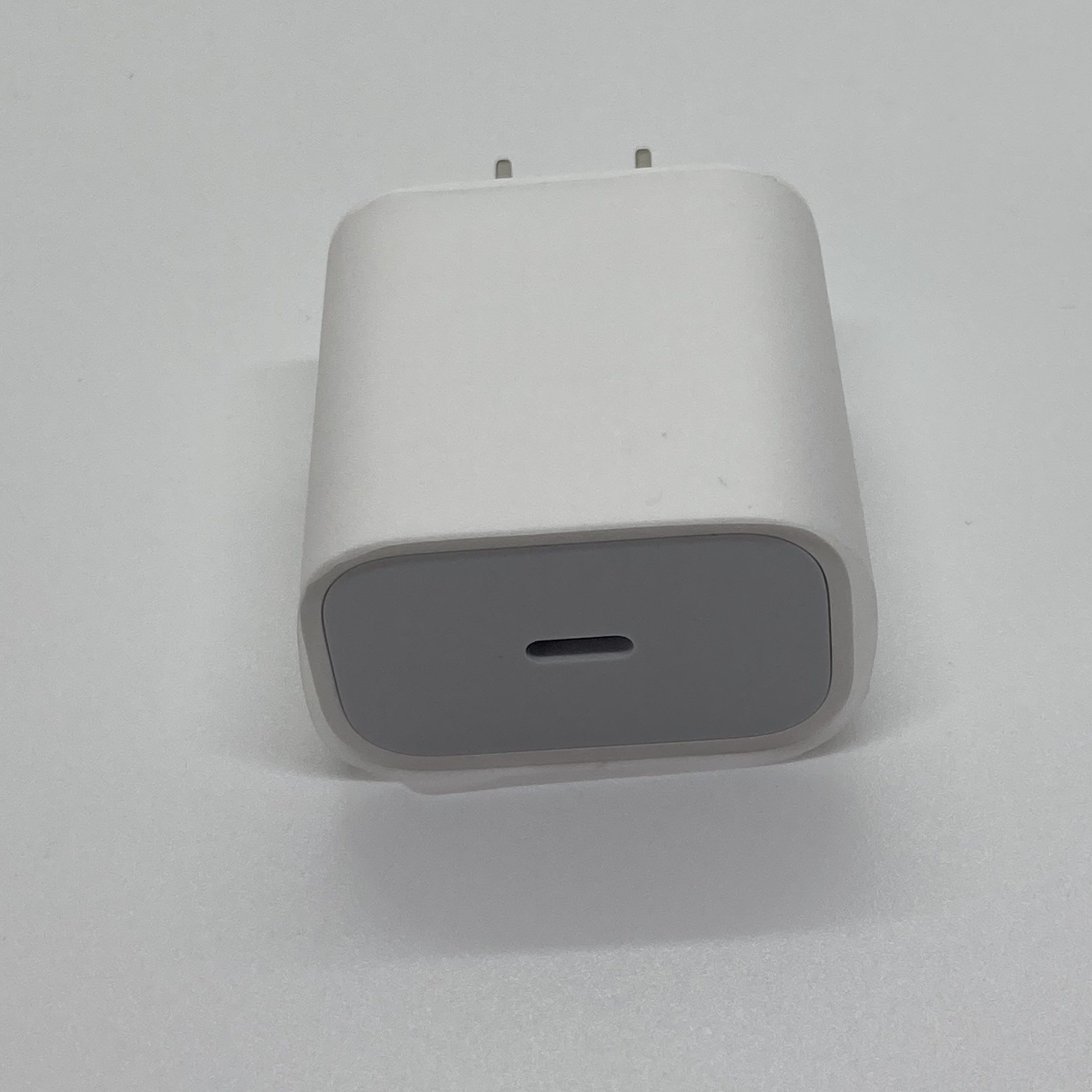 楽天市場】【Apple純正品】Apple 20W USB-C 電源アダプタ 充電器 純正