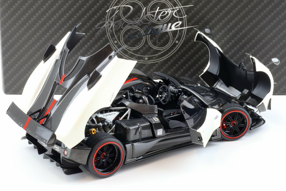 楽天市場】オールモストリアル 1/18 パガーニ ゾンダ チンクエ