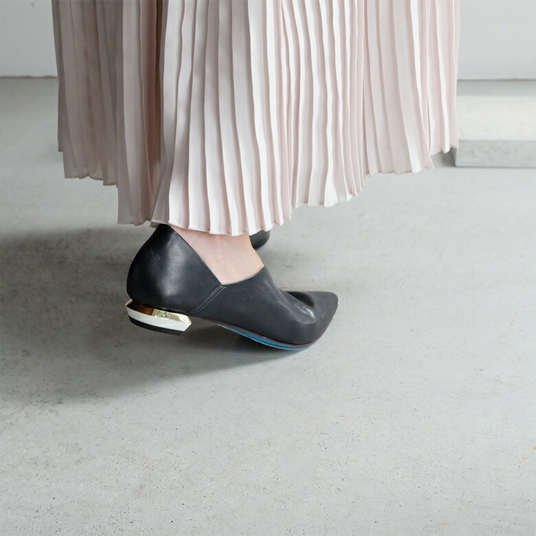 楽天市場】MANA マナ スリッポン ふかふかバブーシュ本革 ポインテッド