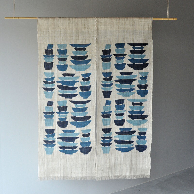 楽天市場】よつめ染布舎 器がさね 墨染のれん 作家 小野豊一 型染め