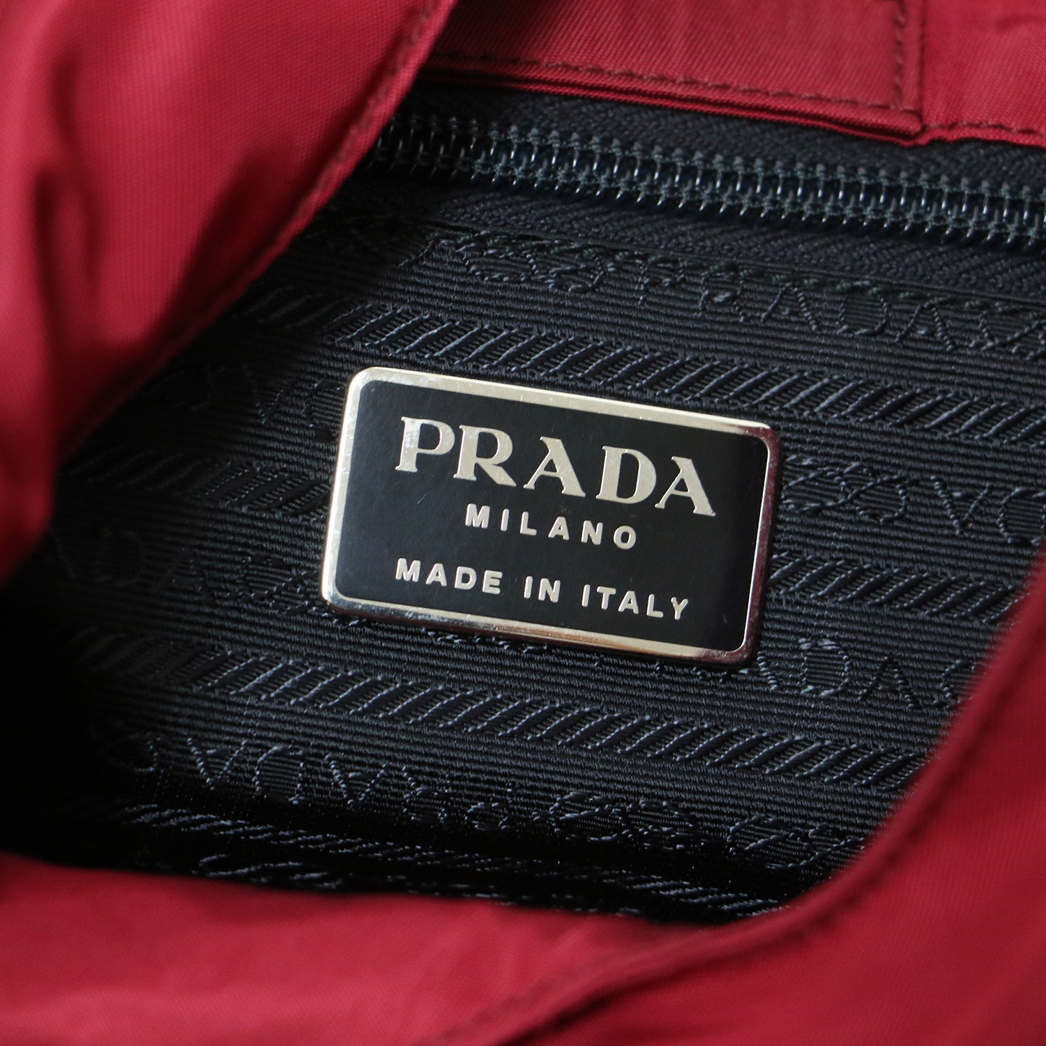 楽天市場】PRADA プラダ バッグ ワンショルダー レッド 赤 ナイロン