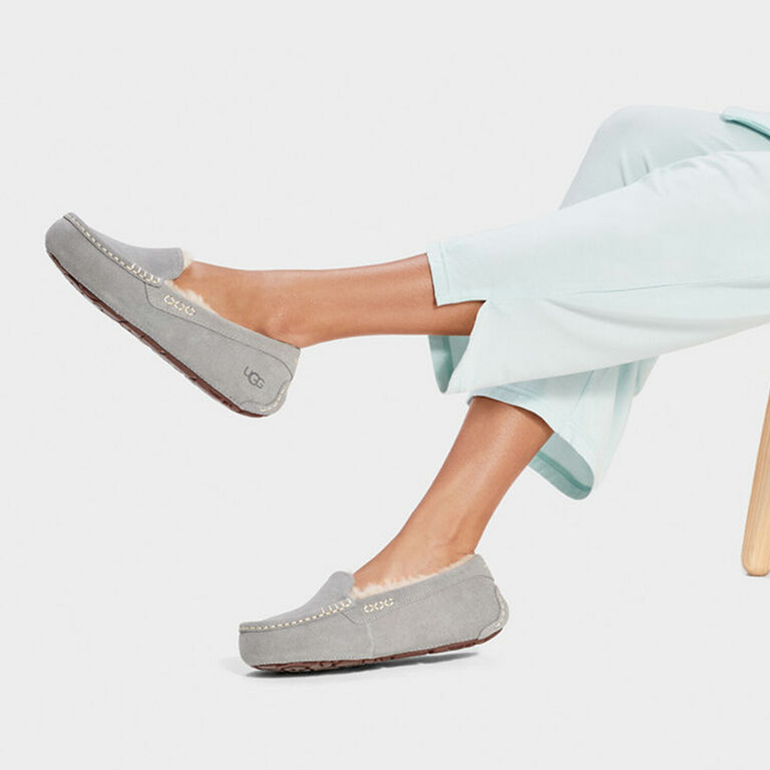 楽天市場】UGG ANSLEY アグ スリッポン モカシン アンスレー