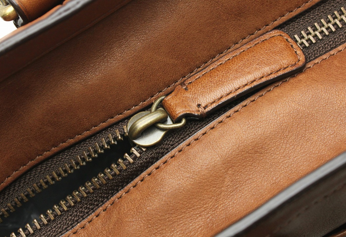 楽天市場】【バッグ】COACH コーチ ブリーカー レガシー レザー