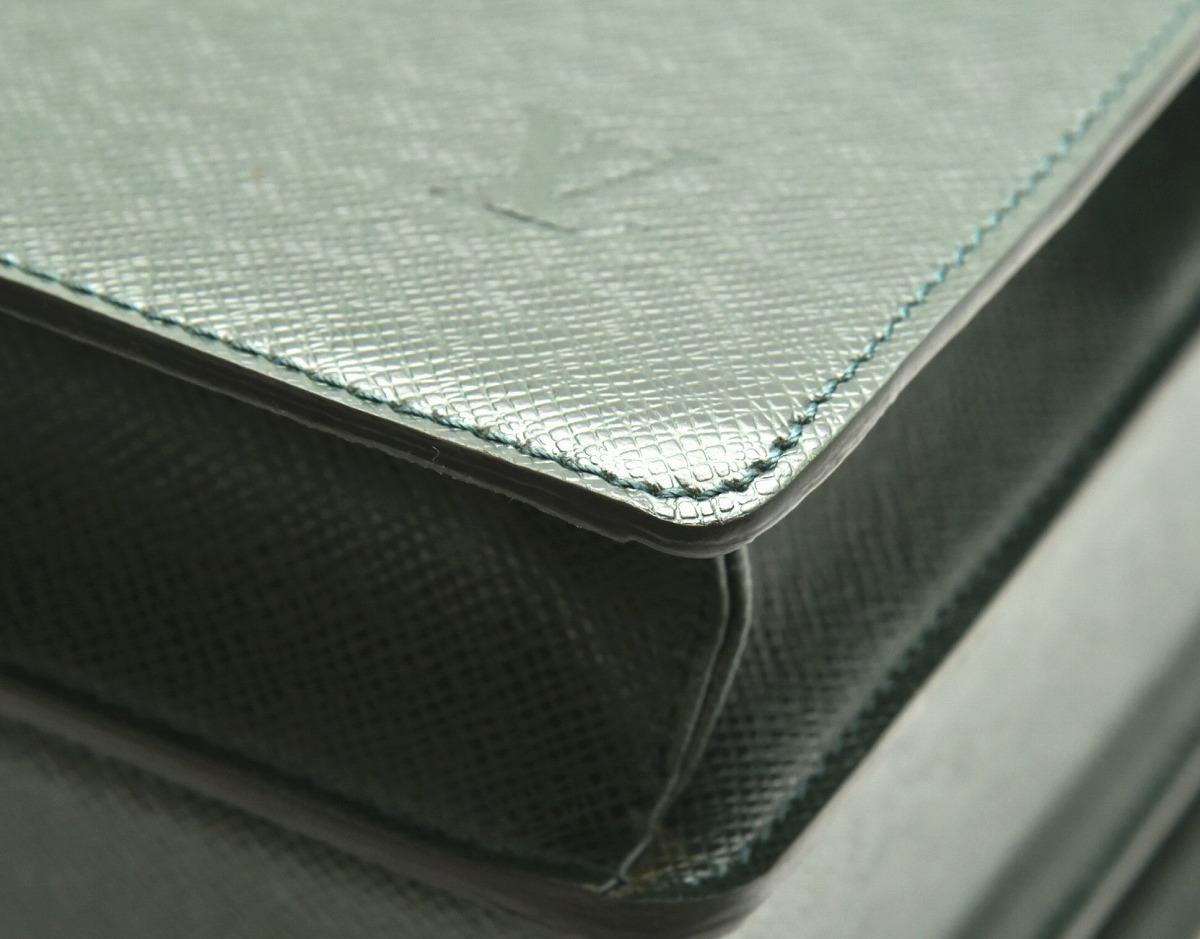 楽天市場】【バッグ】LOUIS VUITTON ルイ ヴィトン タイガ ウラル 書類