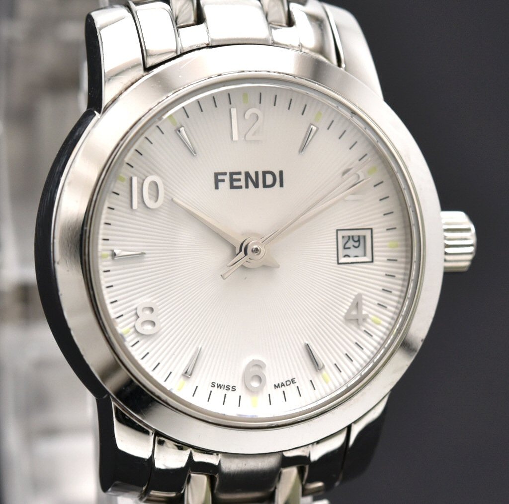 楽天市場】【ウォッチ】FENDI フェンディ クラシコ 白文字盤 SS