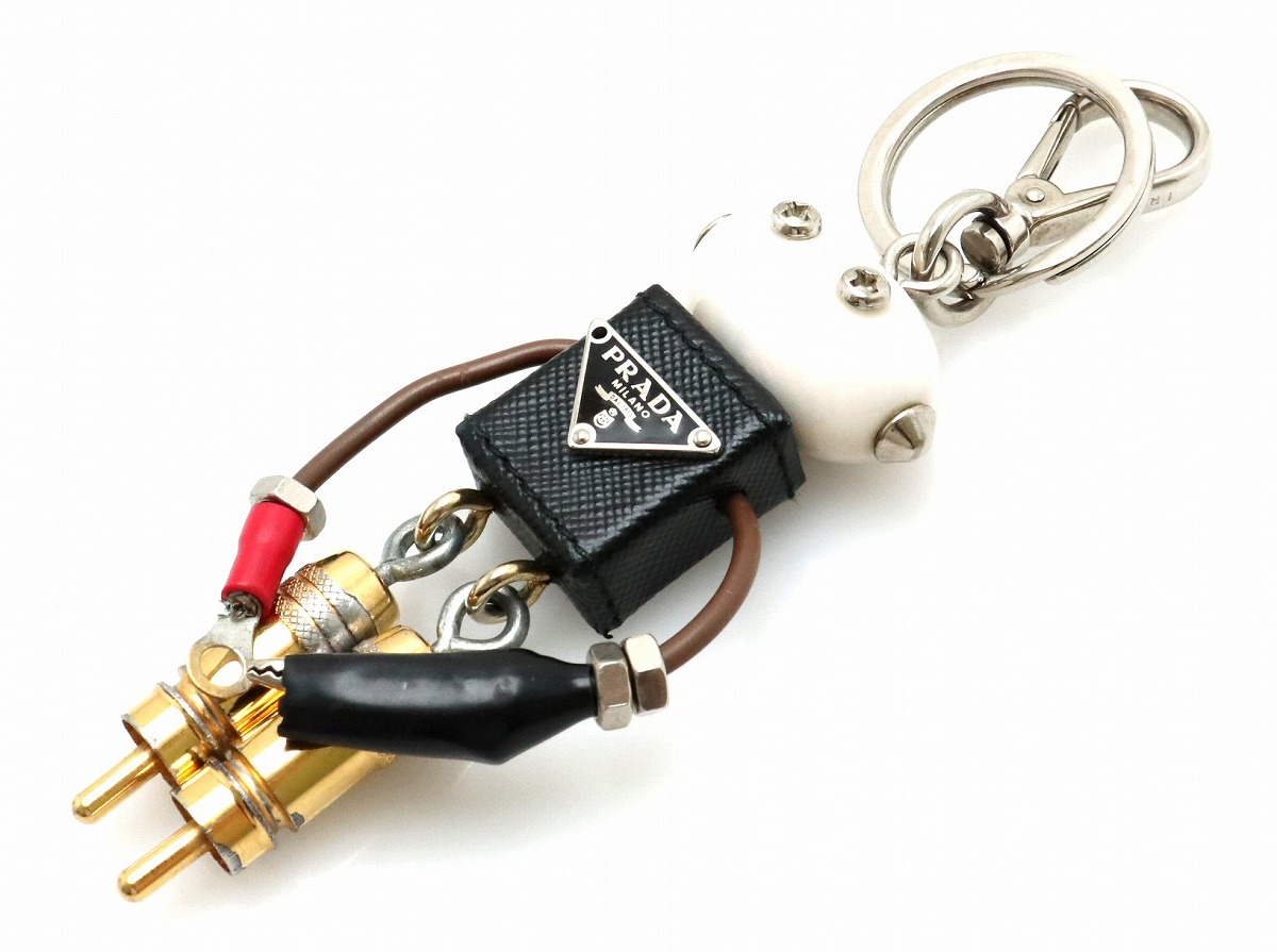 楽天市場】PRADA プラダ ロボット エドワード チャーム キーホルダー