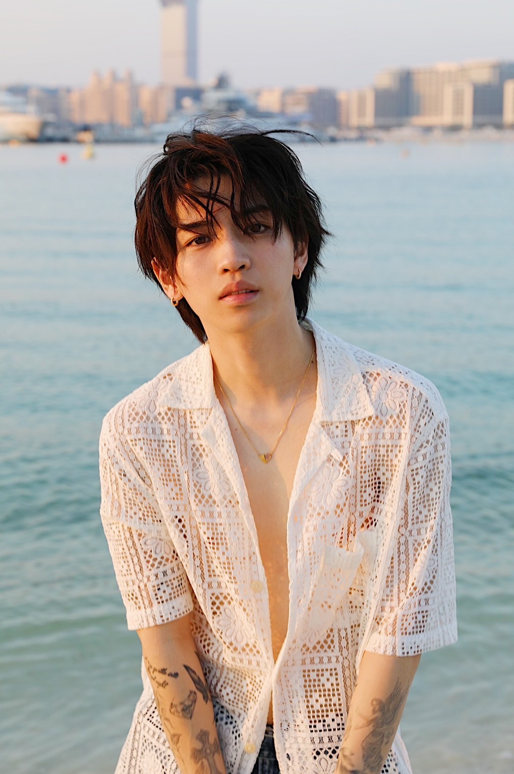 楽天市場】岩橋玄樹 1st写真集『Labneh（ラブネ）』スペシャル