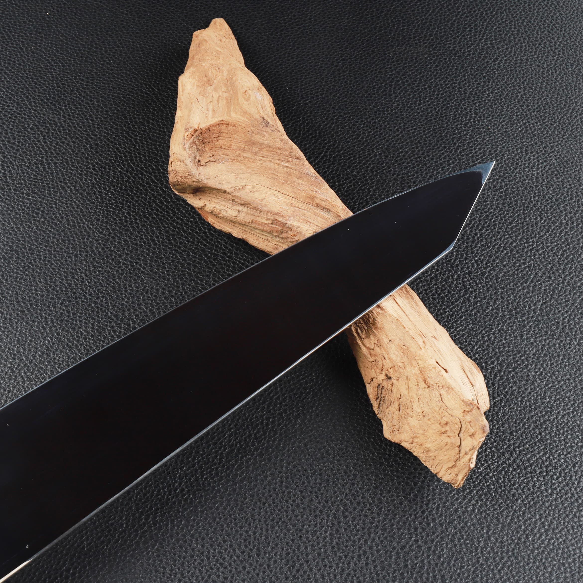 楽天市場】勘所型牛刀 9寸（刃渡り270mm）尺（刃渡り300mm）通常鏡面