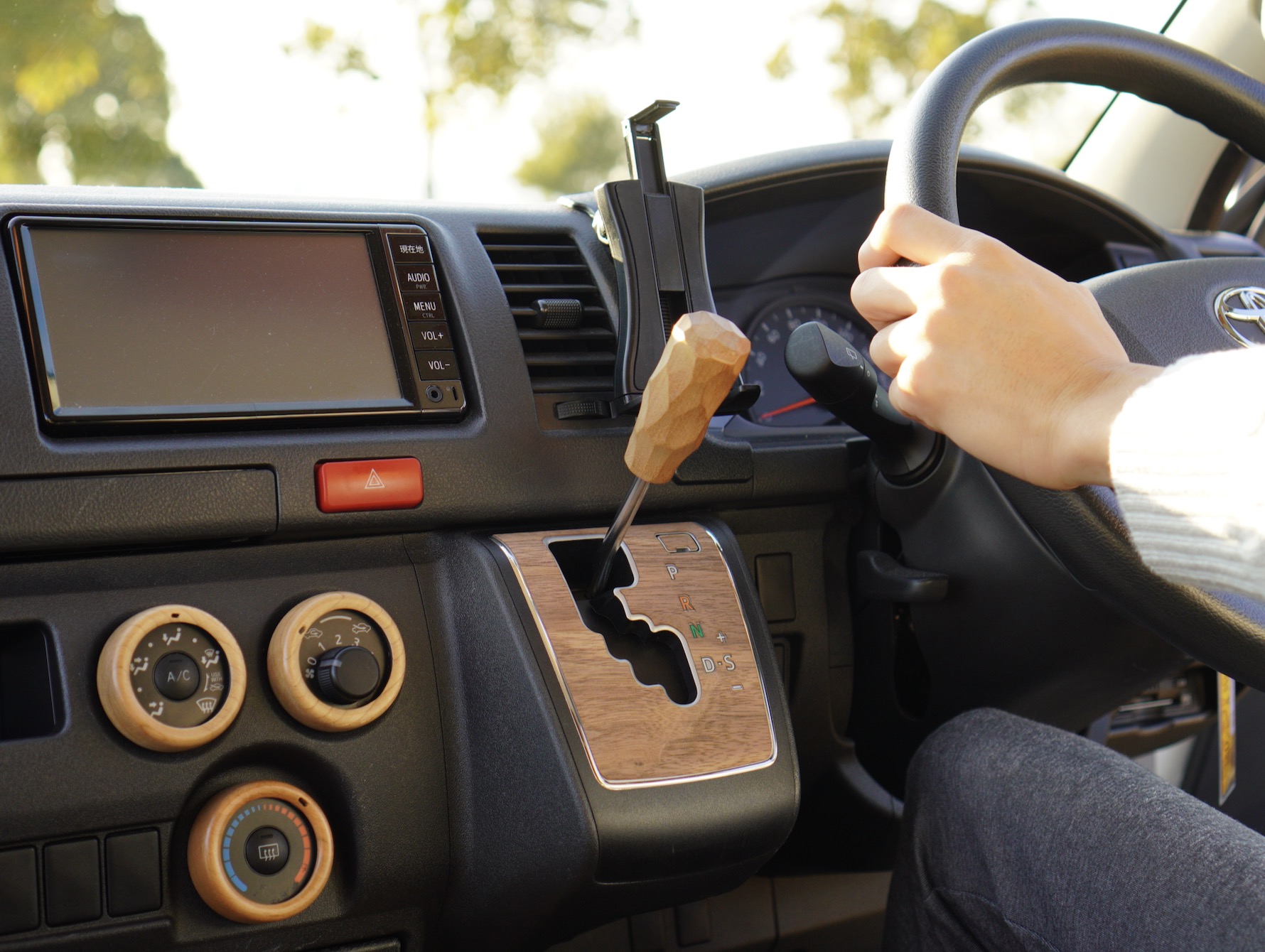 楽天市場】ハイエース 200系 ウッド シフトノブ シフトレバー LIF バン