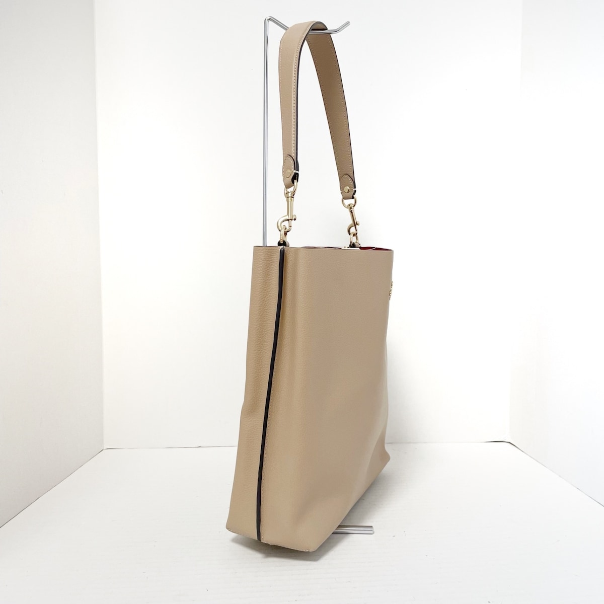 楽天市場】【新着】【中古】COACH(コーチ) モリーバケットバッグ