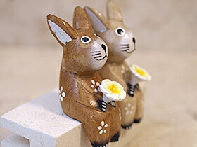 楽天市場】木彫りのウサギS カップル 【 グッズ 木彫り うさぎ 木製