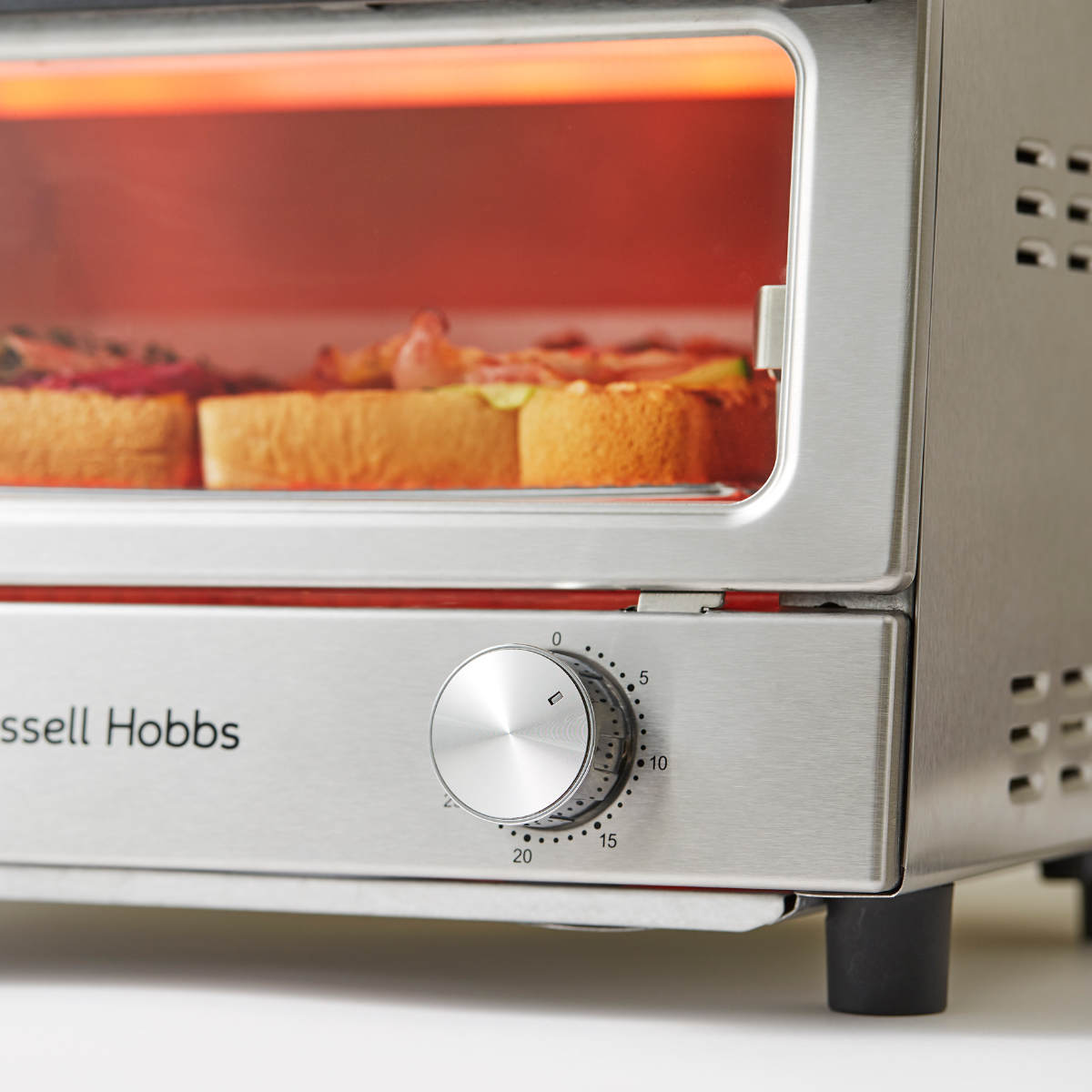 楽天市場】Russell Hobbs オーブントースター 4枚焼き （ ラッセル