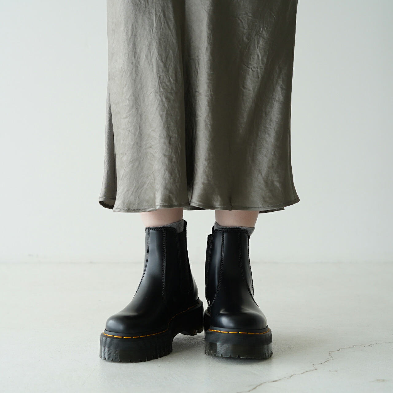 楽天市場】ドクターマーチン Dr.Martens 2976 QUAD チェルシーブーツ