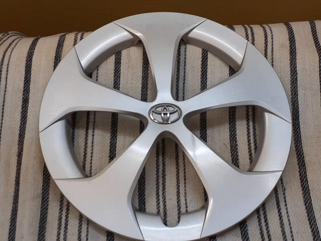 楽天市場】プリウス 60系（ホイールカバー｜タイヤ・ホイール）：車
