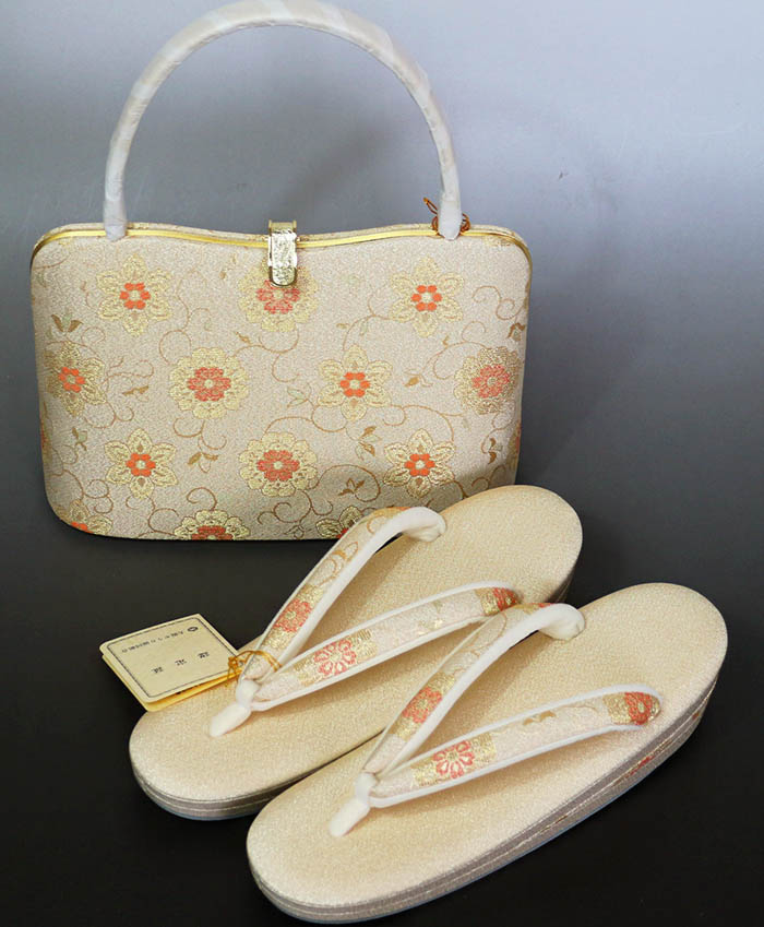 楽天市場】高級礼装用草履バッグセット 菱屋謹製9大阪ぞうり協同組合