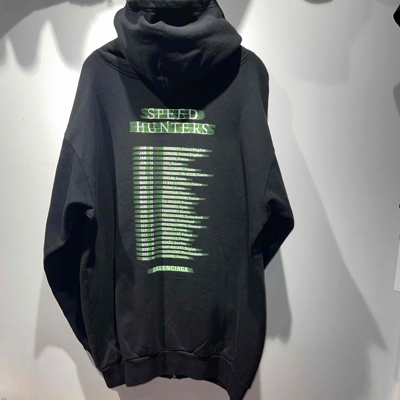 楽天市場】BALENCIAGA 19ss SPEED HUNTERS ZIP UP HOODIE 559100-TDV38