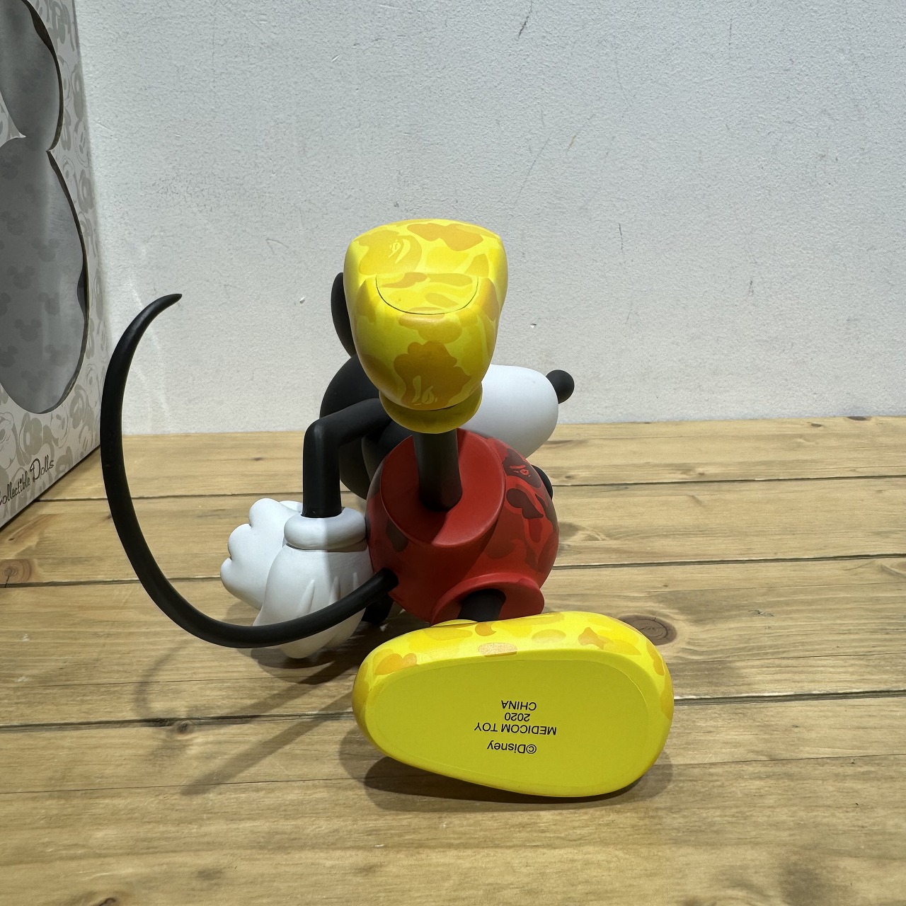 楽天市場】MEDICOM TOY VCD BAPR(R) MICKEY MOUSE MONOTONE メディコム