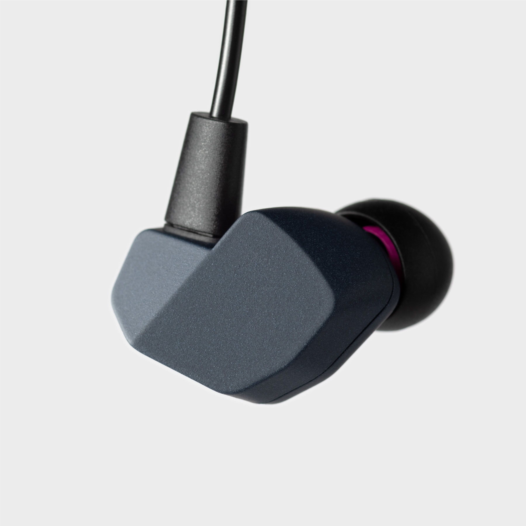 楽天市場】final公式 A4000 final ファイナル カナル型 有線 2ピン