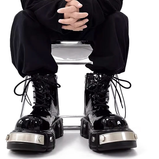 楽天市場】厚底ブーツ メンズ +7cm V系 エナメルブーツ 本革 レザー