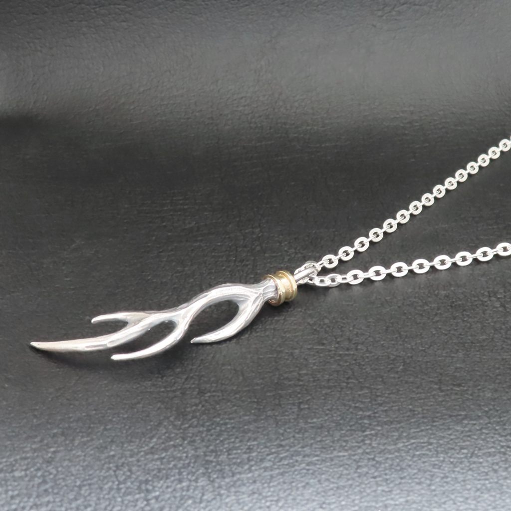 楽天市場】鹿の角ネックレス シルバー925 × 真鍮 L 【刻印無料】 鹿の