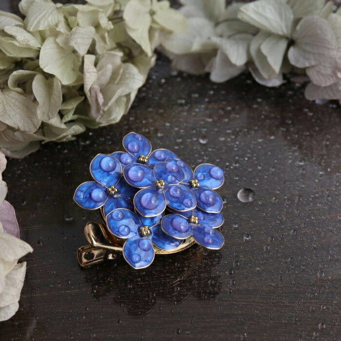 楽天市場】【 送料無料 】 ブローチ クリップ 紫陽花 あじさい 雫