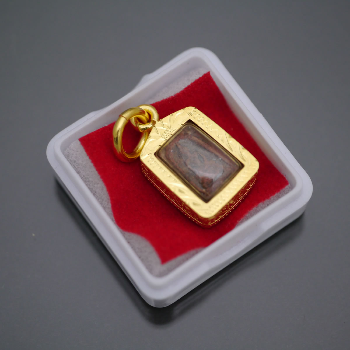 楽天市場】タイ-ワット・ラカンのプラクルアン 「プラ・ソムデット