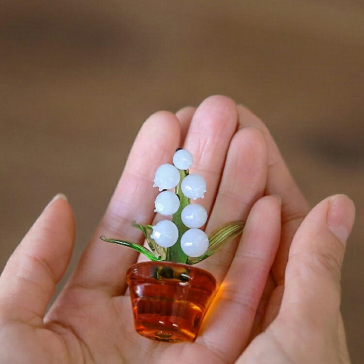 楽天市場】幸せ運ぶ 鈴蘭 ガラス 置物 飾り 飾り付け ガラスピアス