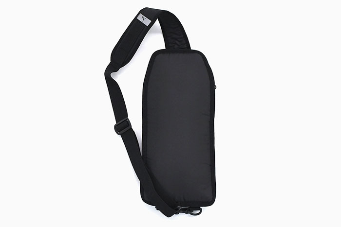 楽天市場】プーマ PUMA ボディバッグ ファイナルファンタジー 14