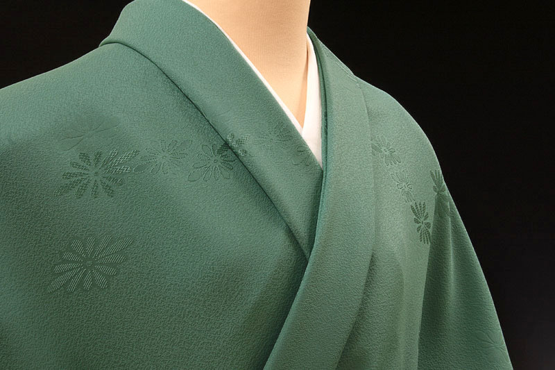 楽天市場】【色無地 紋意匠 菊文 千草色】【反物1反・胴裏1枚・共色八