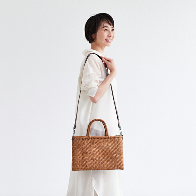 楽天市場】やまぶどう籠(二番皮/網代編み/スリム/中サイズ/柿渋染内布