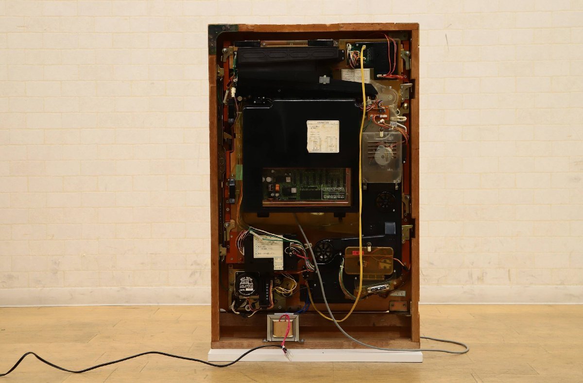 楽天市場】送料無料 竹屋 レトロ パチンコ実機 CRモンスターハウス