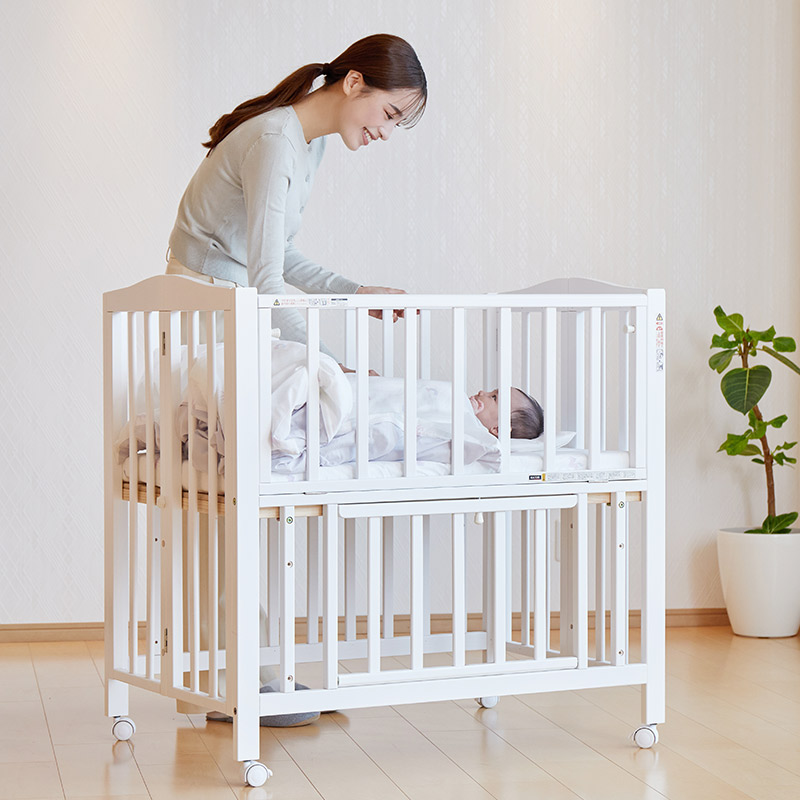 新品未使用手渡し限定 KATOJI ハイポジションベビーベッドホワイト