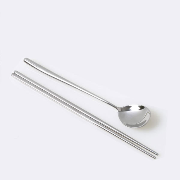 楽天市場】おすすめ！！韓国直輸入！ステンレス 箸＆スプーンセット（1