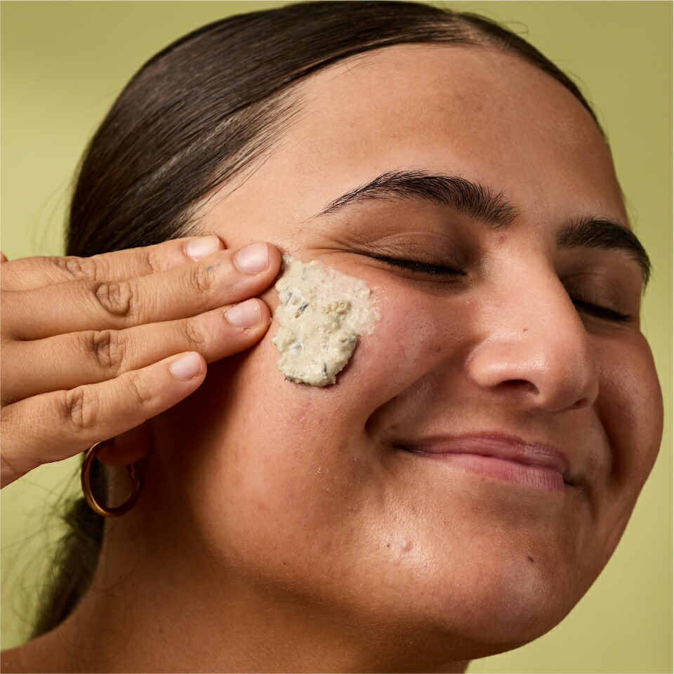 楽天市場】公式 LUSH 天使の優しさ 洗顔 スクラブ 毛穴ケア クレイ