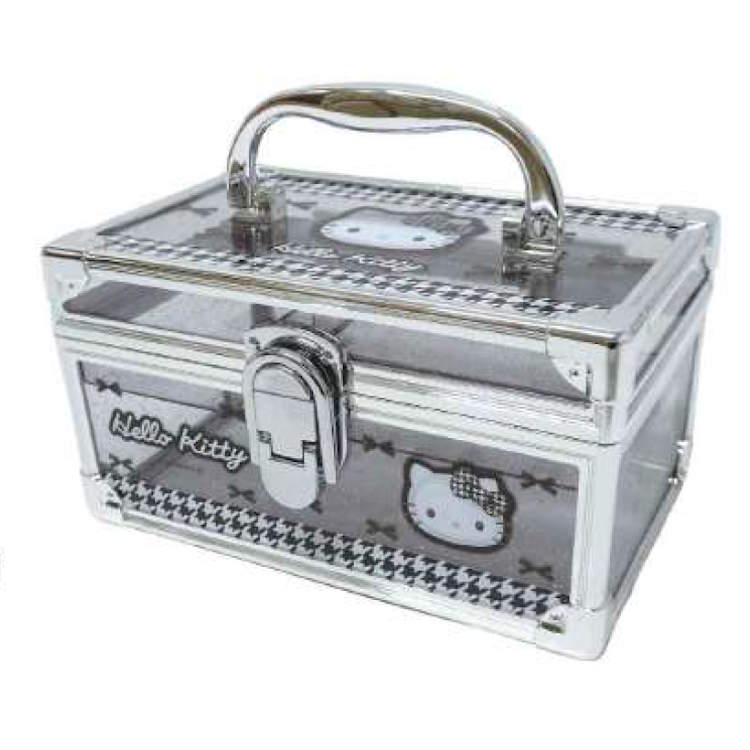 楽天市場】サンリオ ファンシー小物入れ 鍵付きミニバニティケース