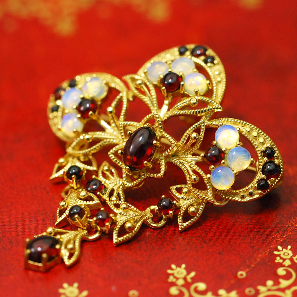 楽天市場】碌山 ガーネット＆オパールブローチペンダント ゴージャスな