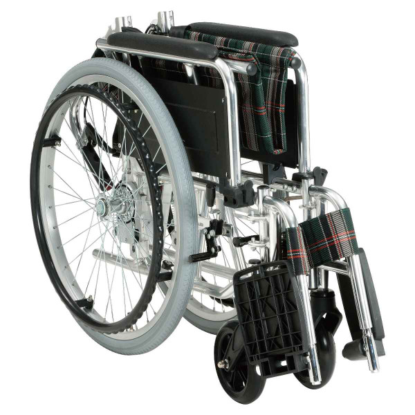 楽天市場】多機能車いす 跳ね上げ式スイングアウトタイプ 自走式背折れ