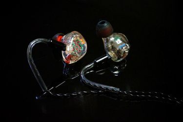 楽天市場】HEIR AUDIO エアオーディオ 8.Ai (Clear) : パンドミ